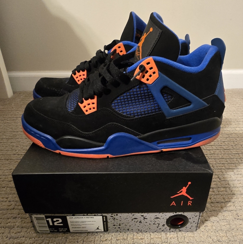 Jordan 4 Retro Cavs (2012)